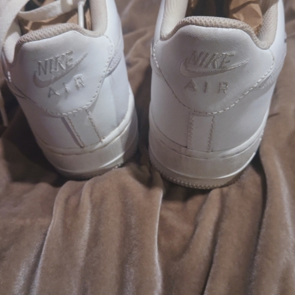 *GREAT DEAL* Nike Air Force 1 - Picture 4 of 5